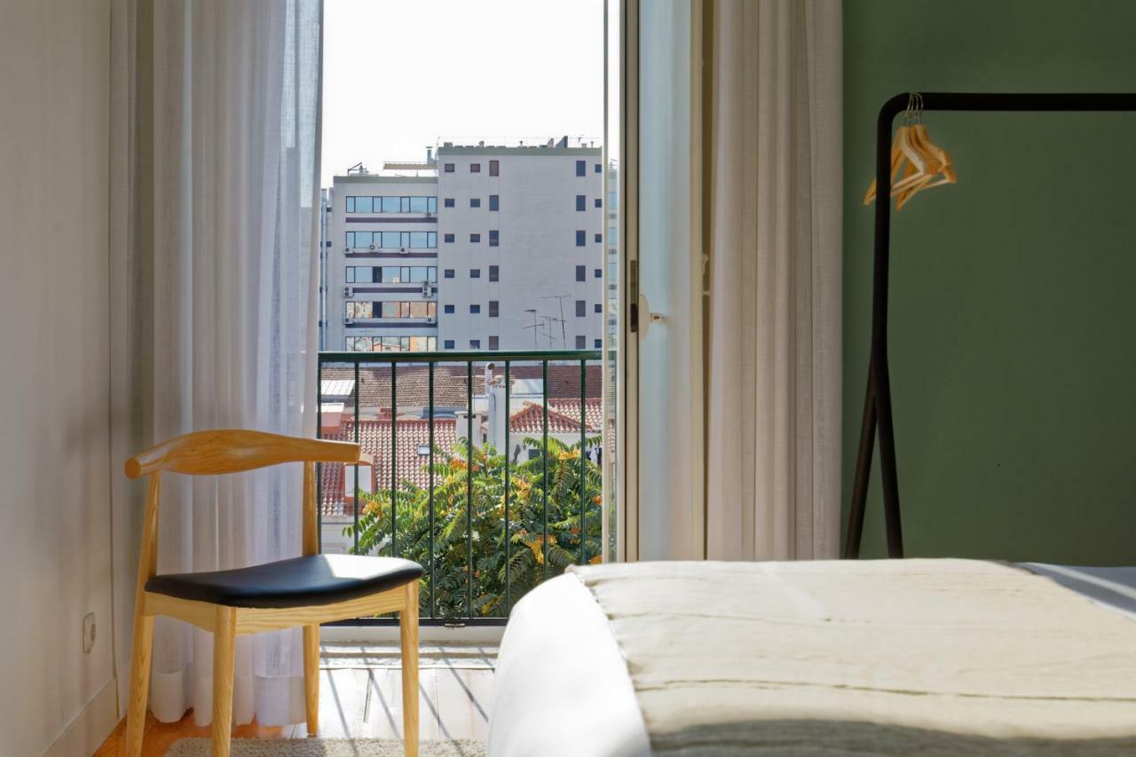 Апартаменты Boutique Chiado Duplex Лиссабон Экстерьер фото