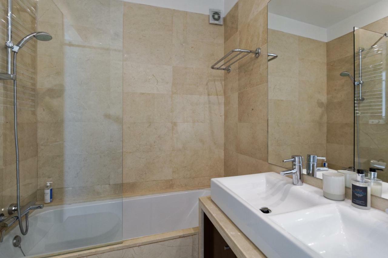 Апартаменты Boutique Chiado Duplex Лиссабон Экстерьер фото